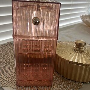 Blush Makeup brush holder